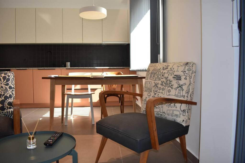 Ba & Bu Apartment 1 卡泰里尼 外观 照片
