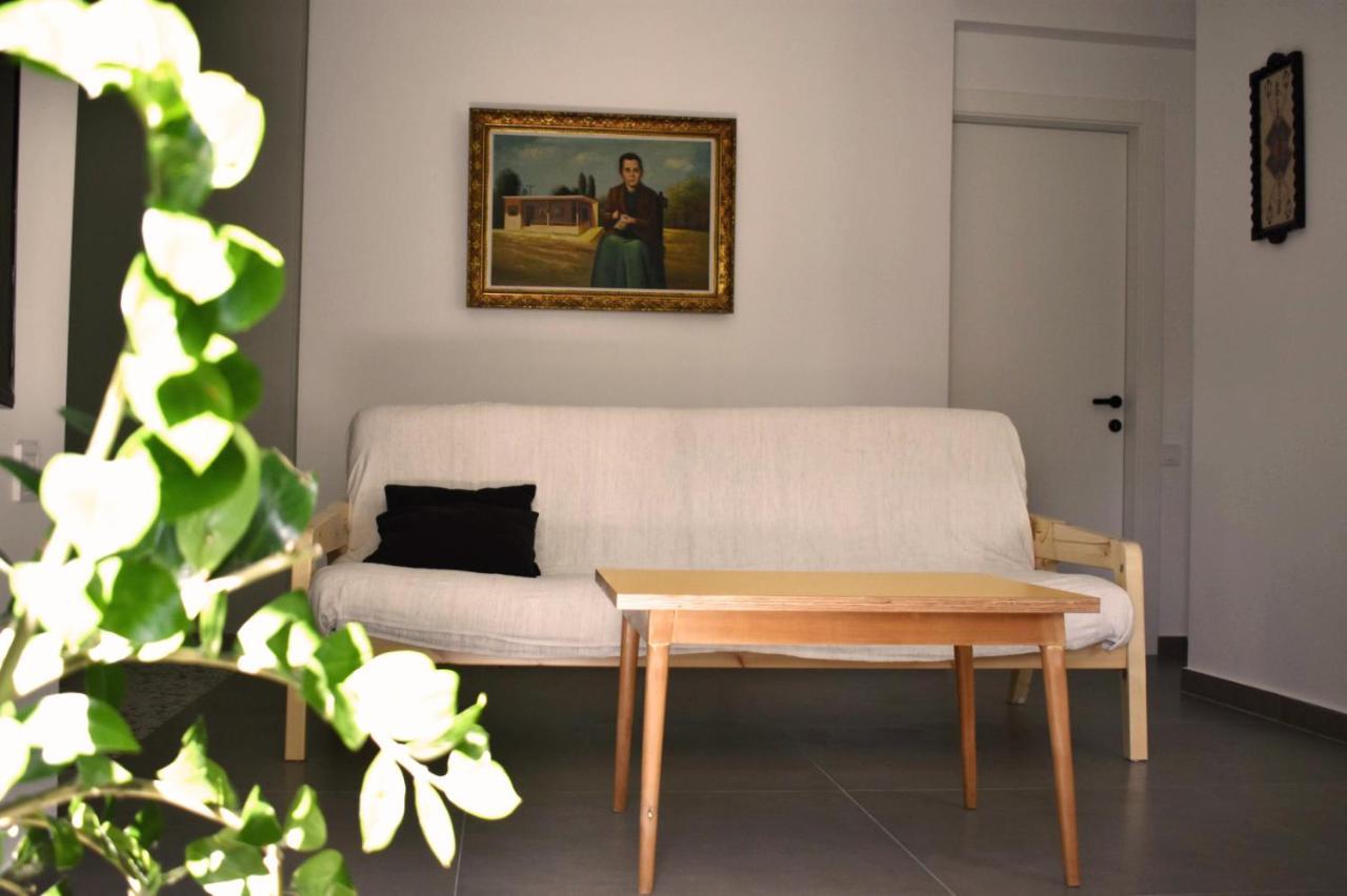 Ba & Bu Apartment 1 卡泰里尼 外观 照片